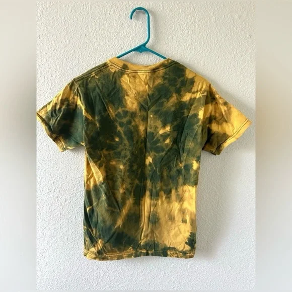 Bleach Dyed/Family Guy Tee/No Size/No Brand - Picture 5 of 8